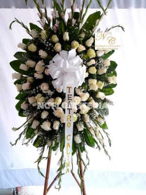 Funebre en cali Gladiolos y Rosas blancas