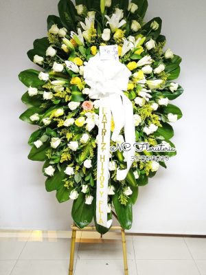 corona fúnebre para hombre