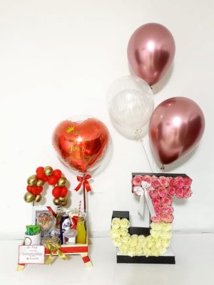 Desayuno y Letra en Rosas